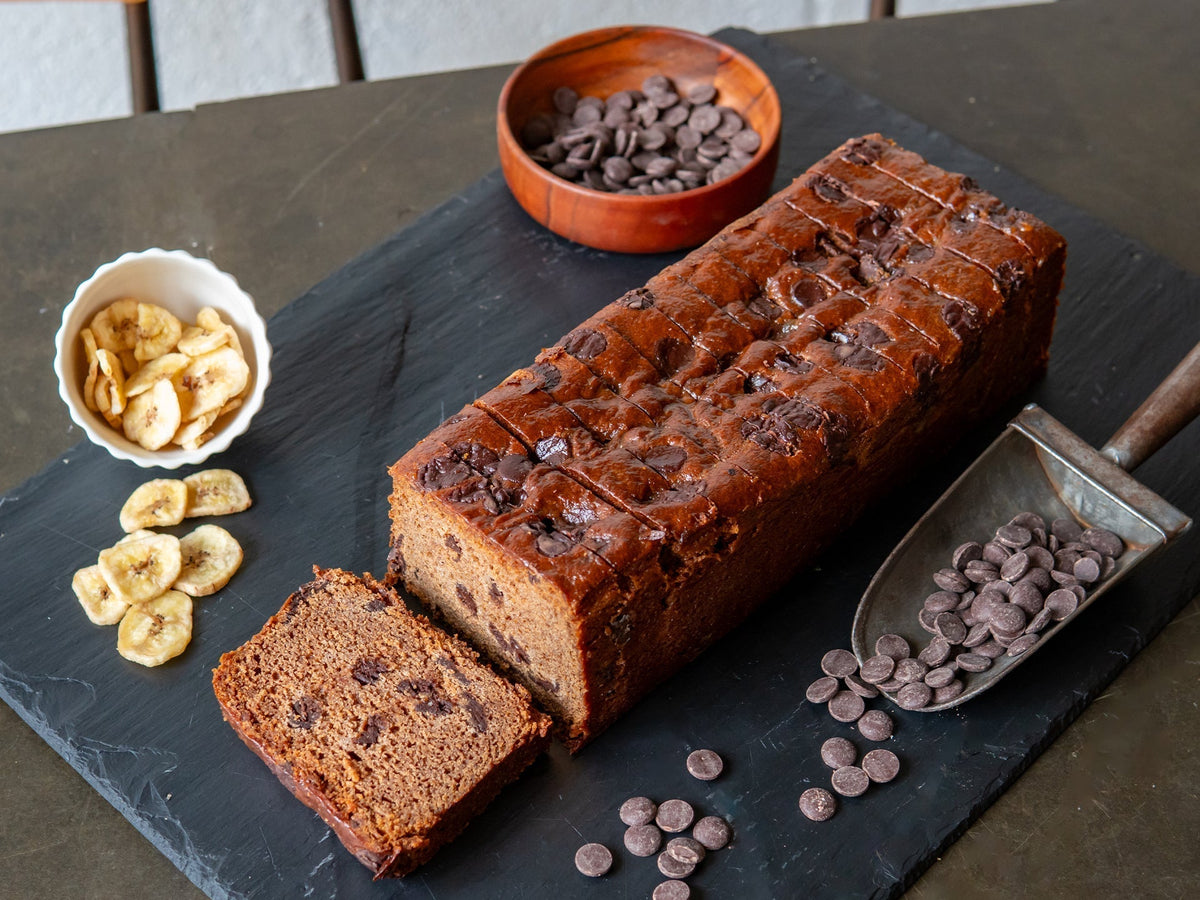 Banana & Chocolate Slice Cake
