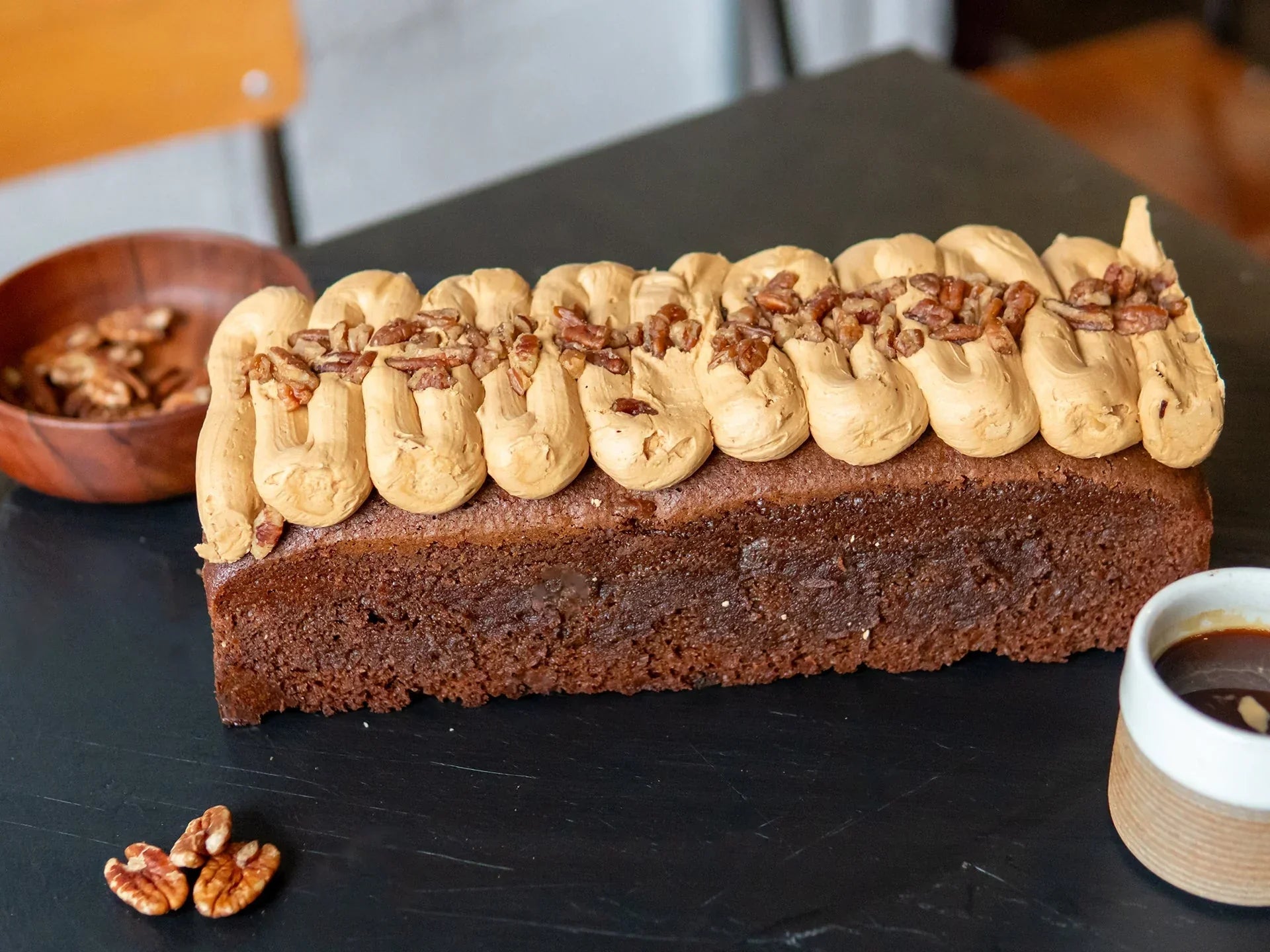 Coffee & Candied Pecan Loaf Slice Cake