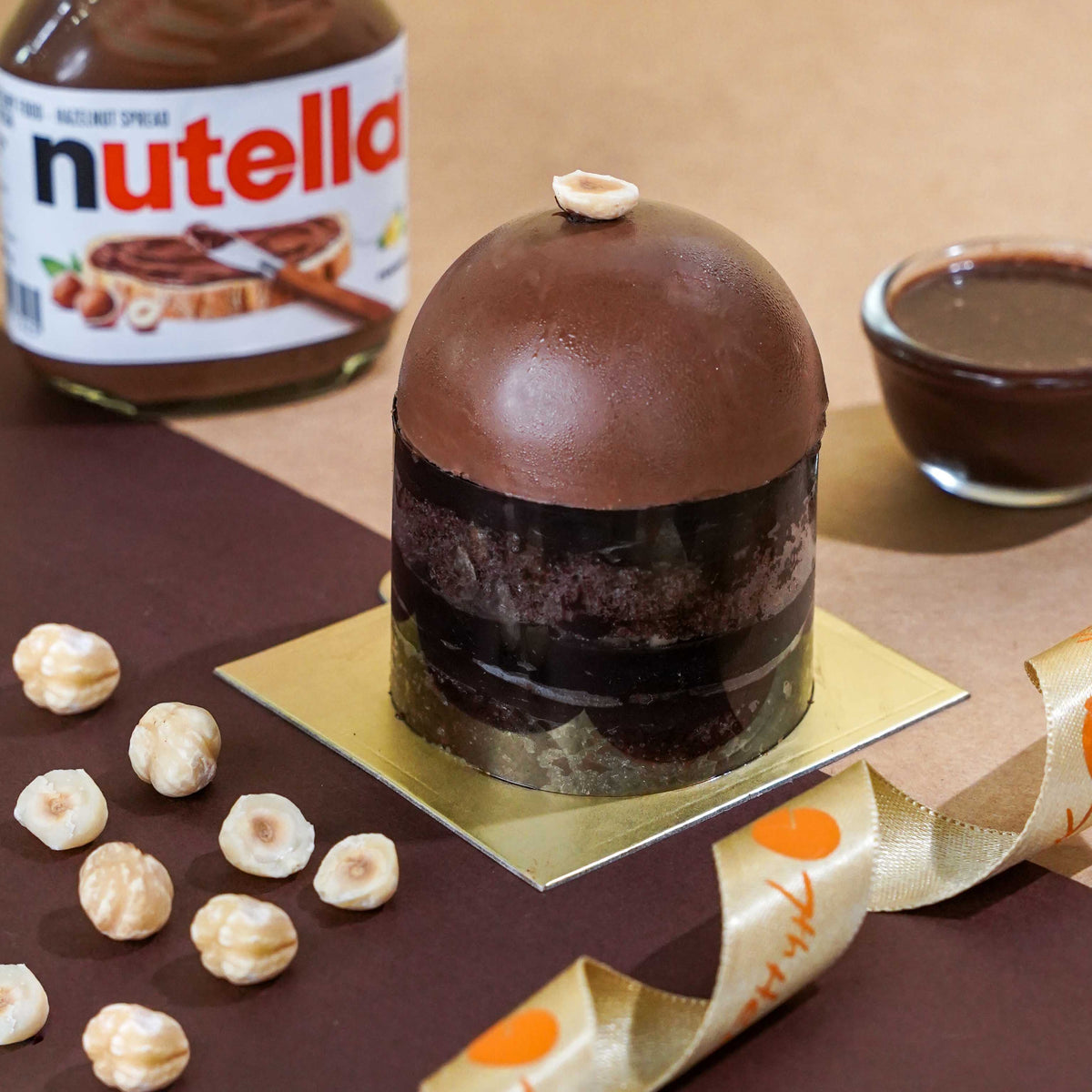 Hazelnut Mini Burst Cake