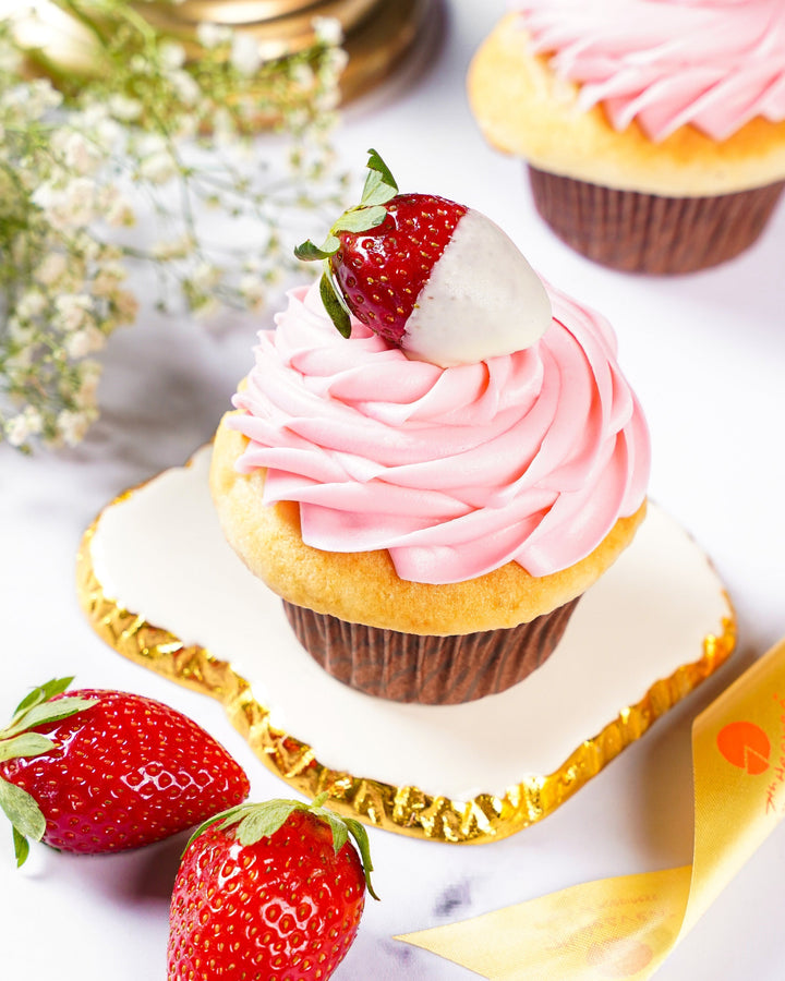 Strawberries & Cream Cupcake