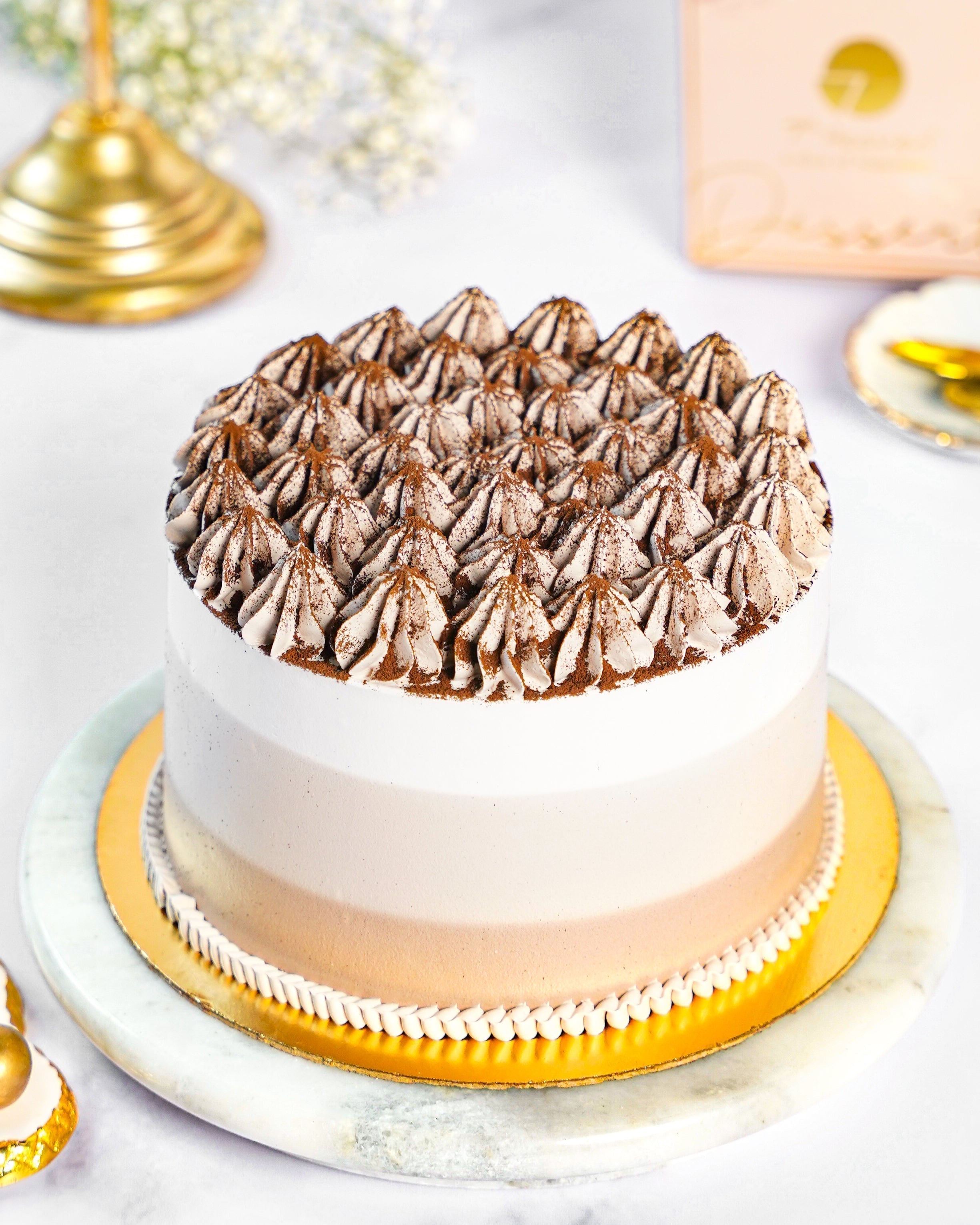 Tiramisu Cake